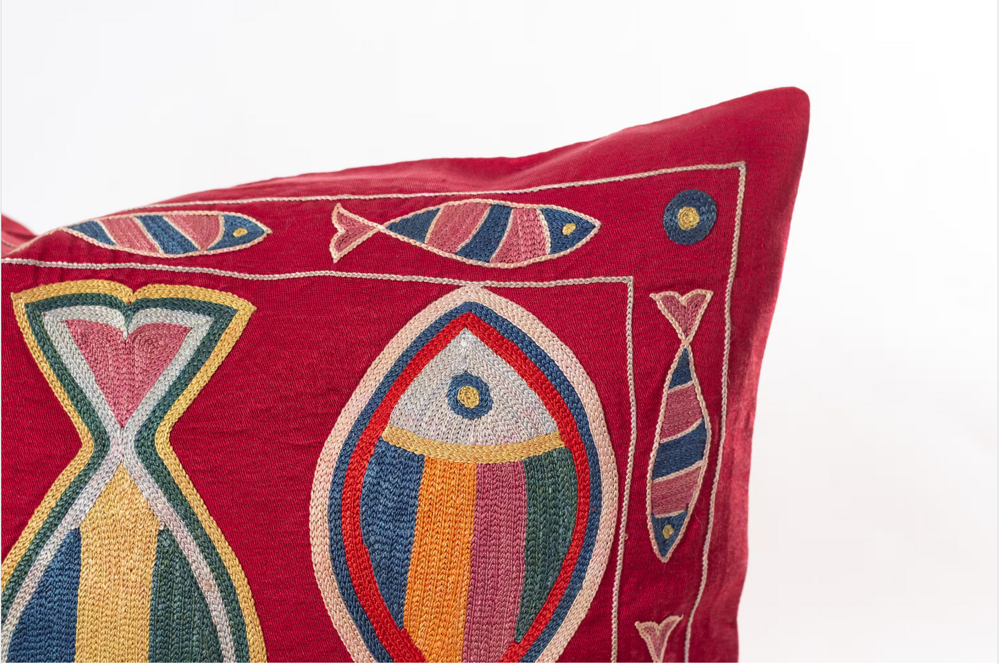 Smyrna Suzani Cushion Cover