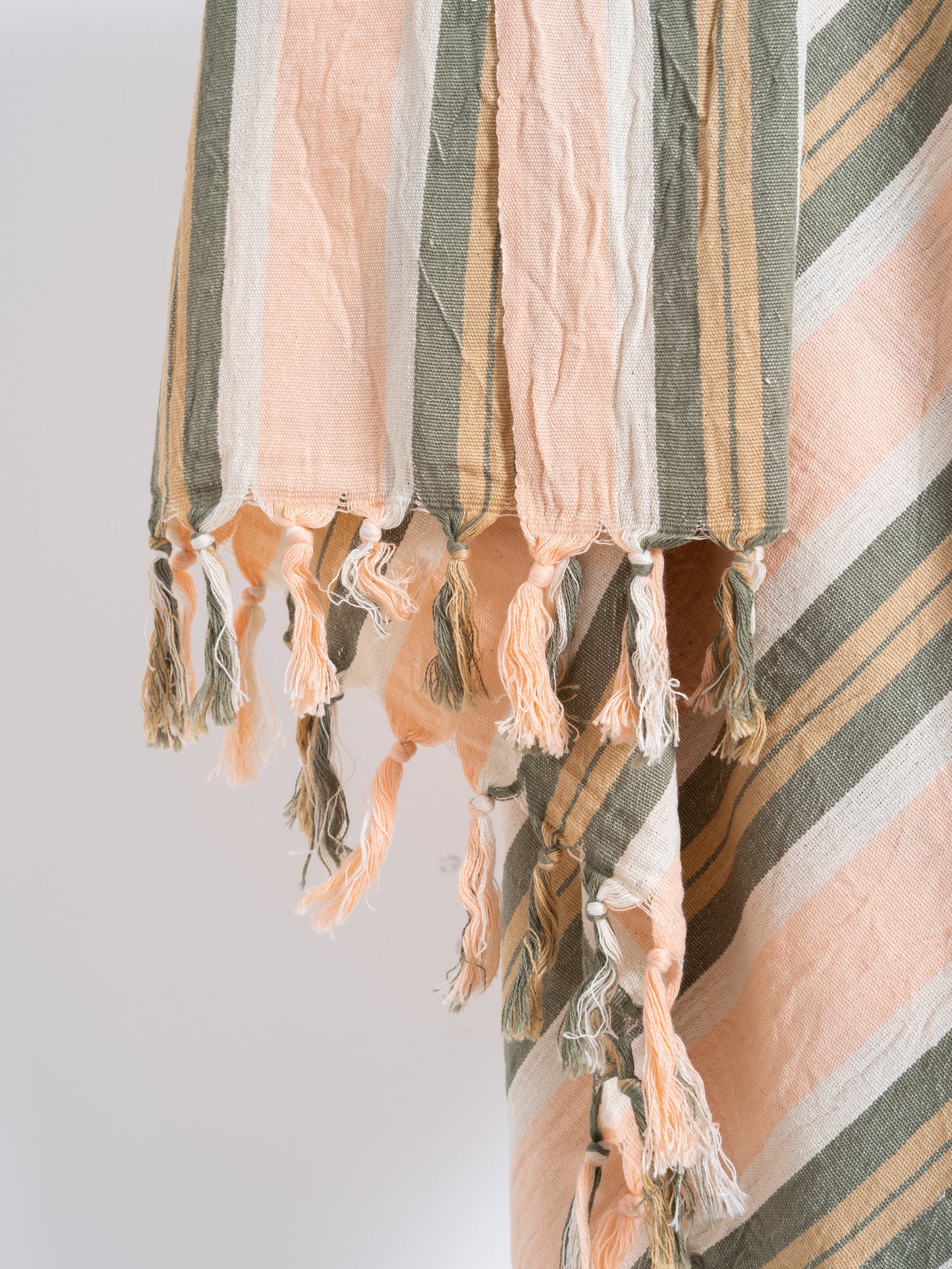 Salmone Towel