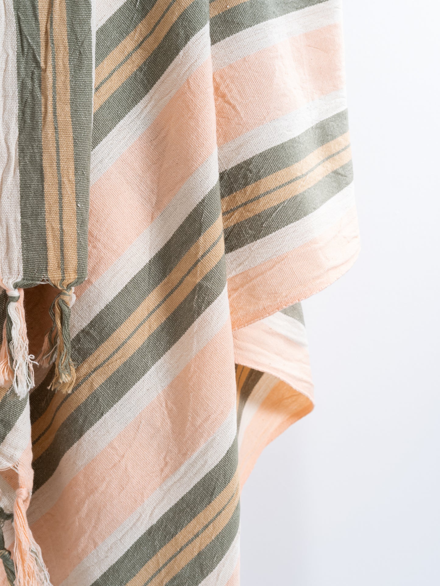 Salmone Towel