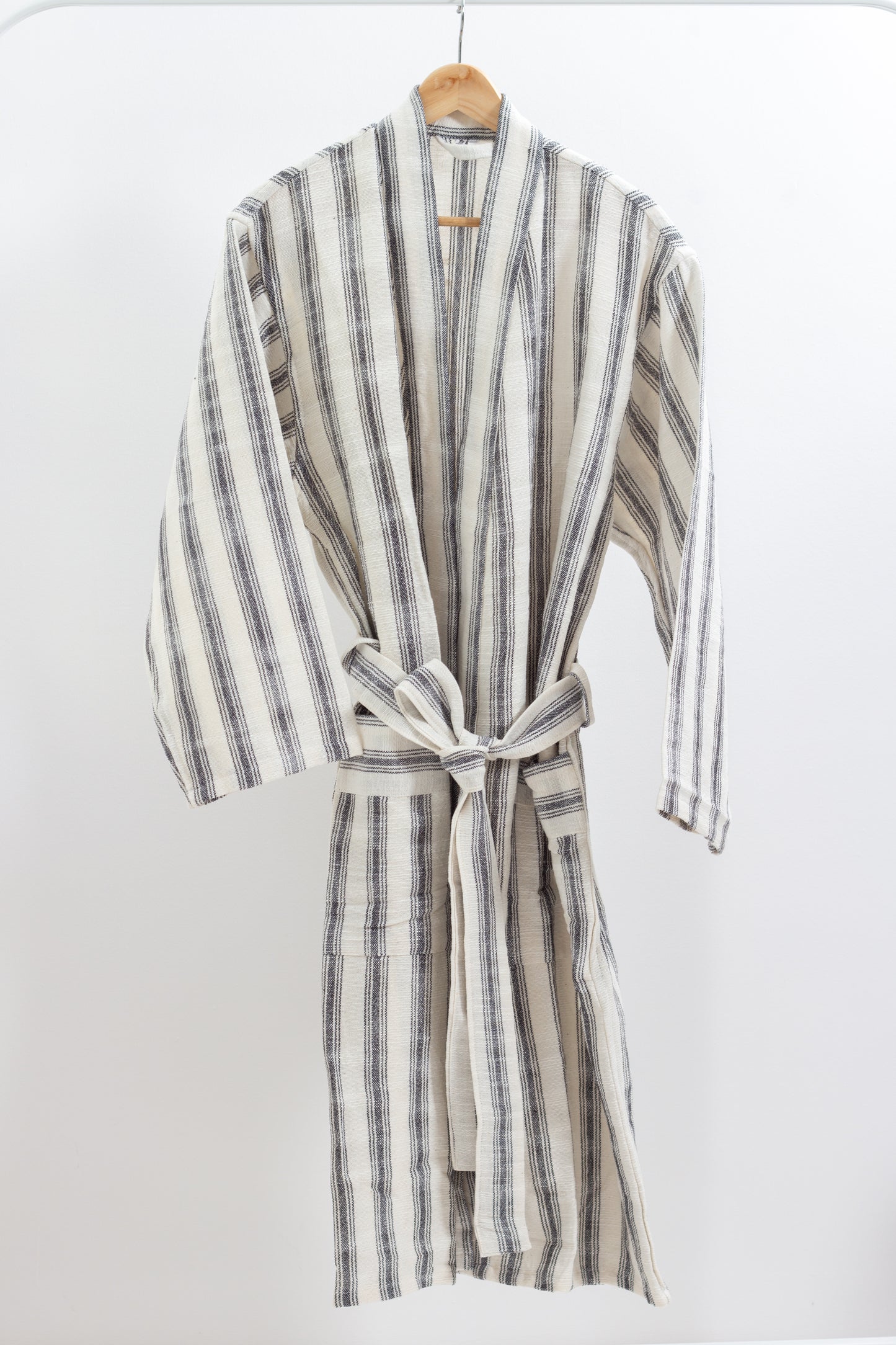 Titus Robe