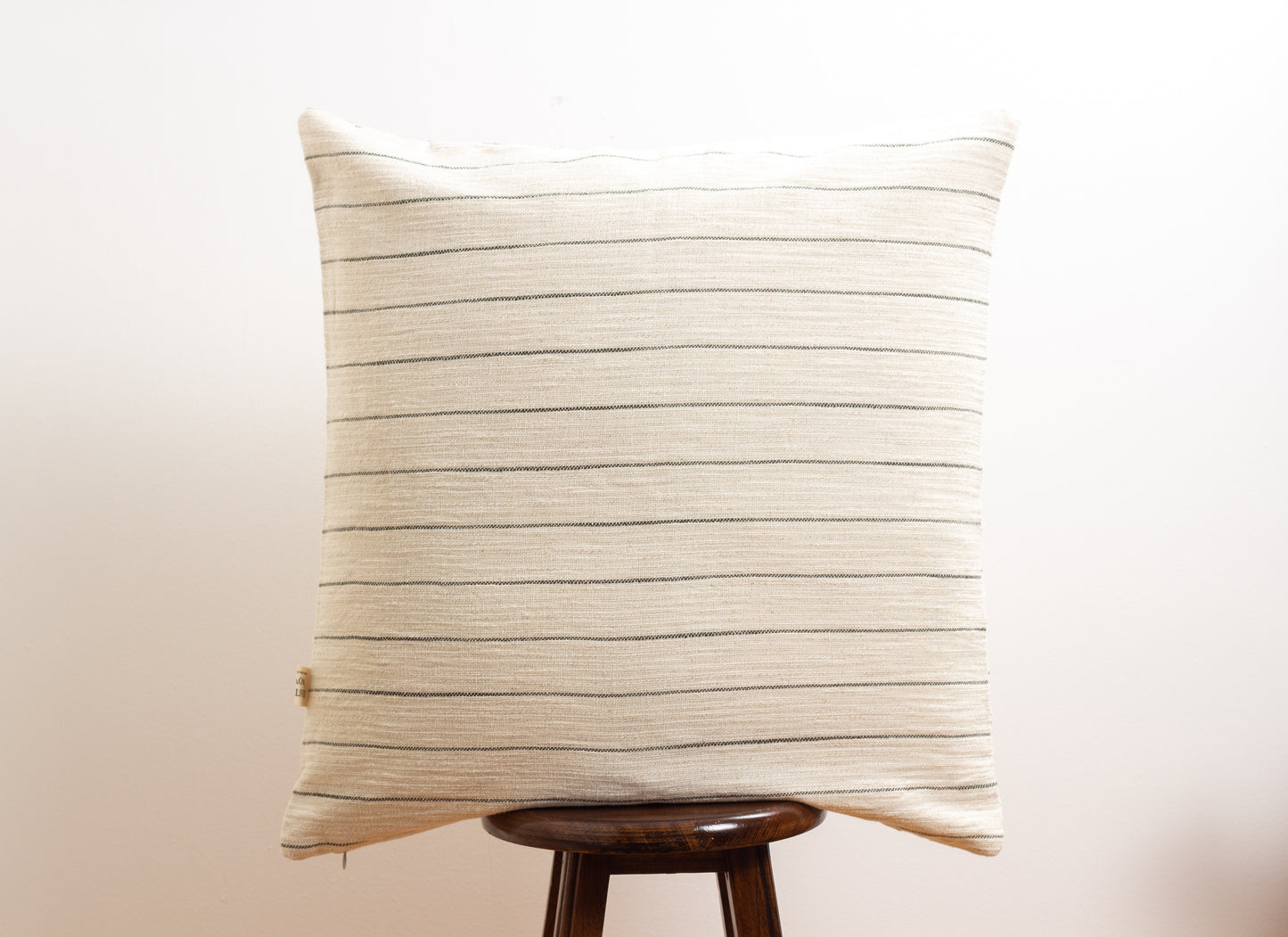 Ahlat Cushion Cover