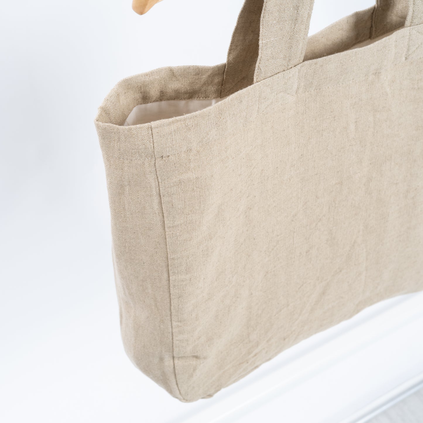 Mujgan Linen Tote Bag