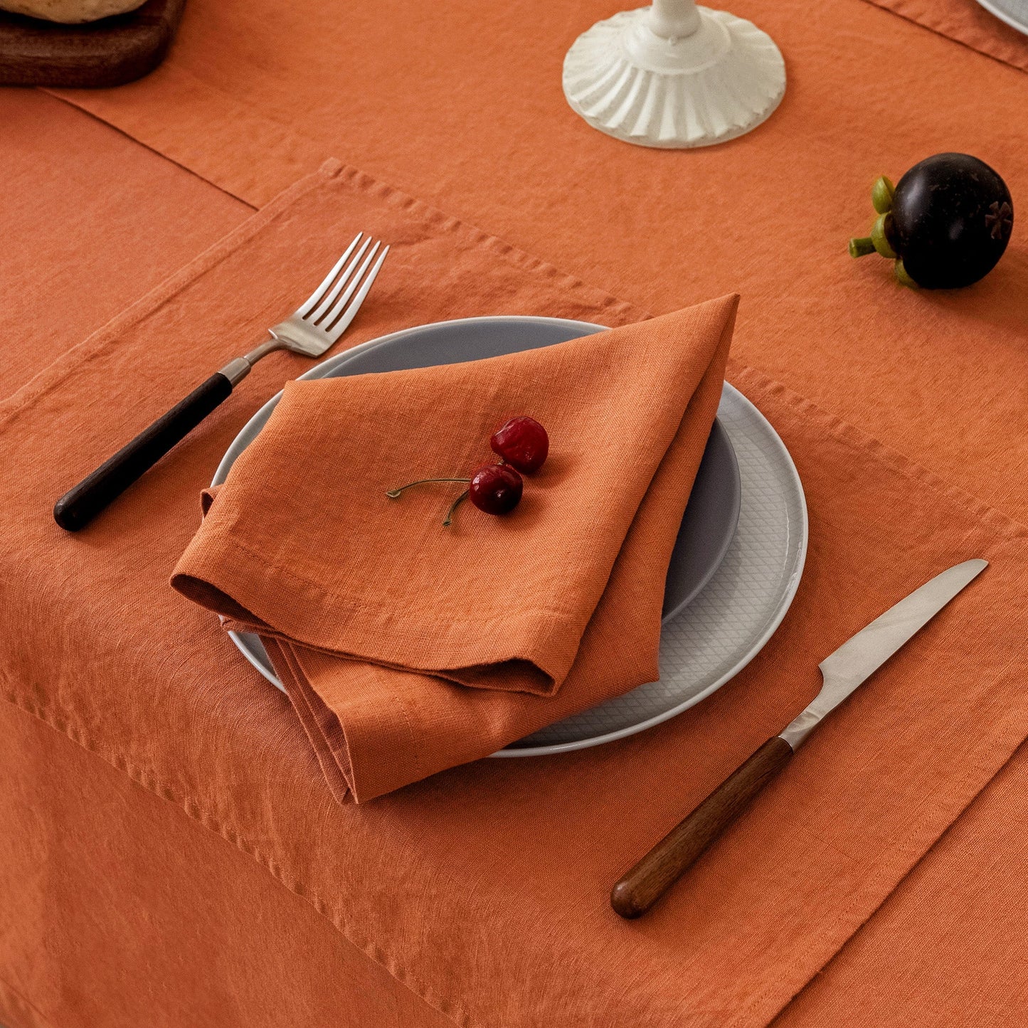 100% French Linen Napkins Set of 4 (20'' x 20'') - Caramel