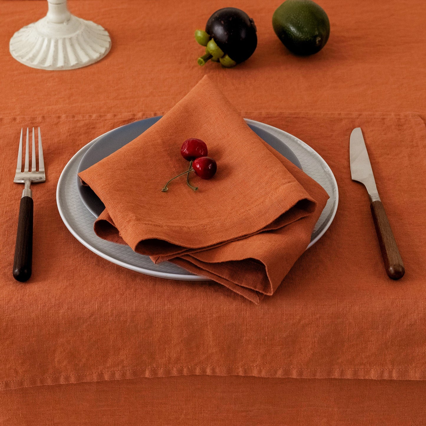 100% French Linen Napkins Set of 4 (20'' x 20'') - Caramel