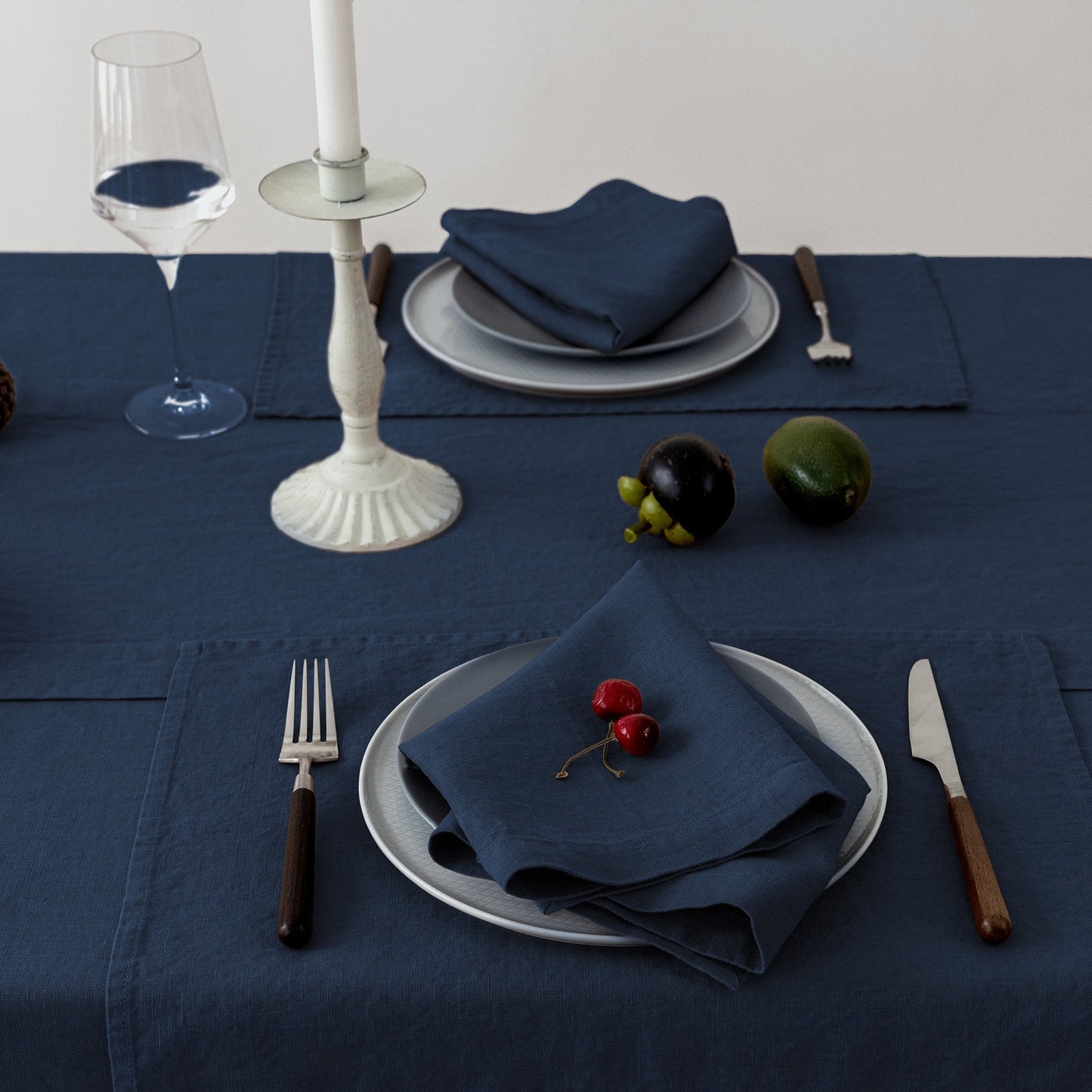 100% French Linen Napkins Set of 4 (20'' x 20'') - Navy