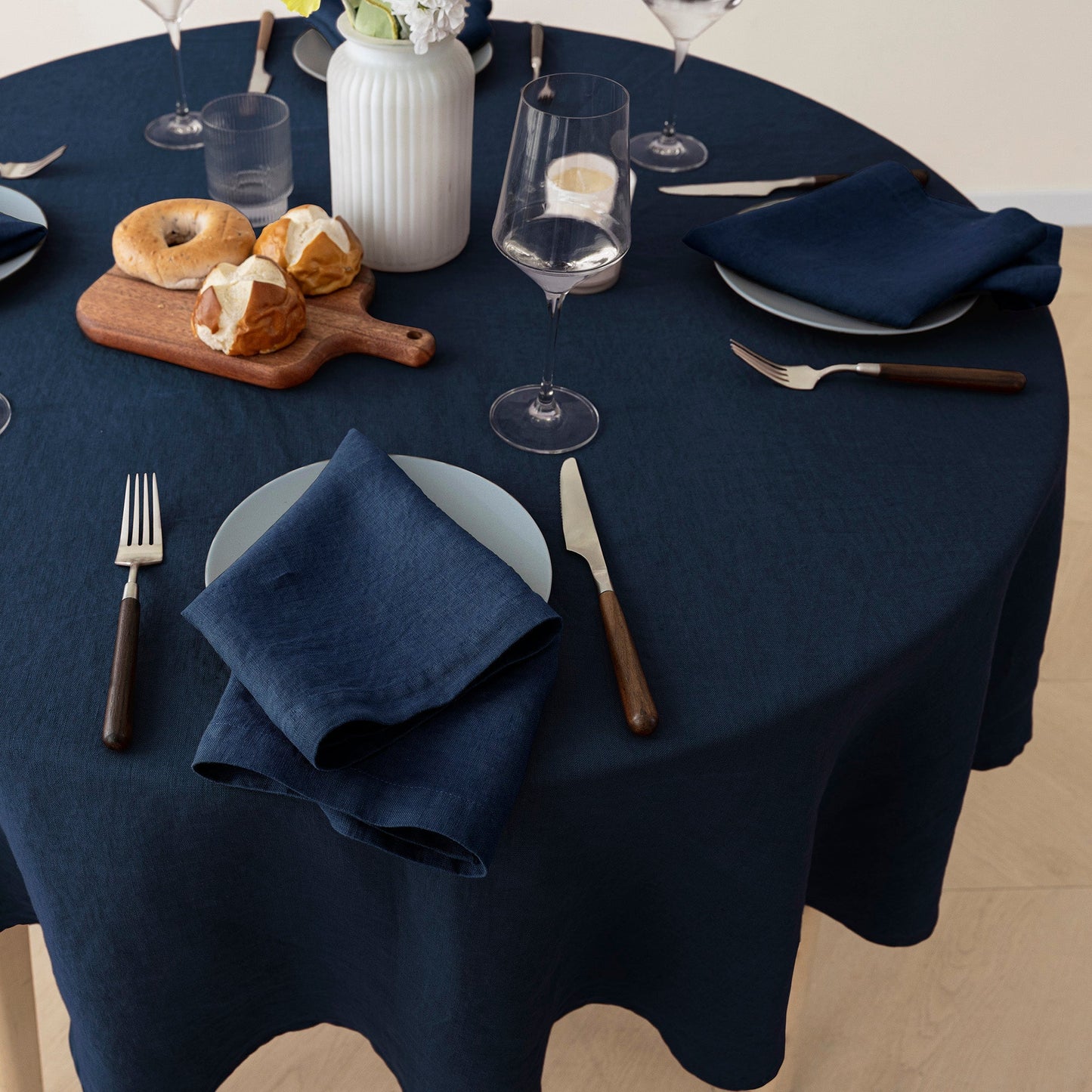 100% Linen Tablecloth Round - 65'' DIA