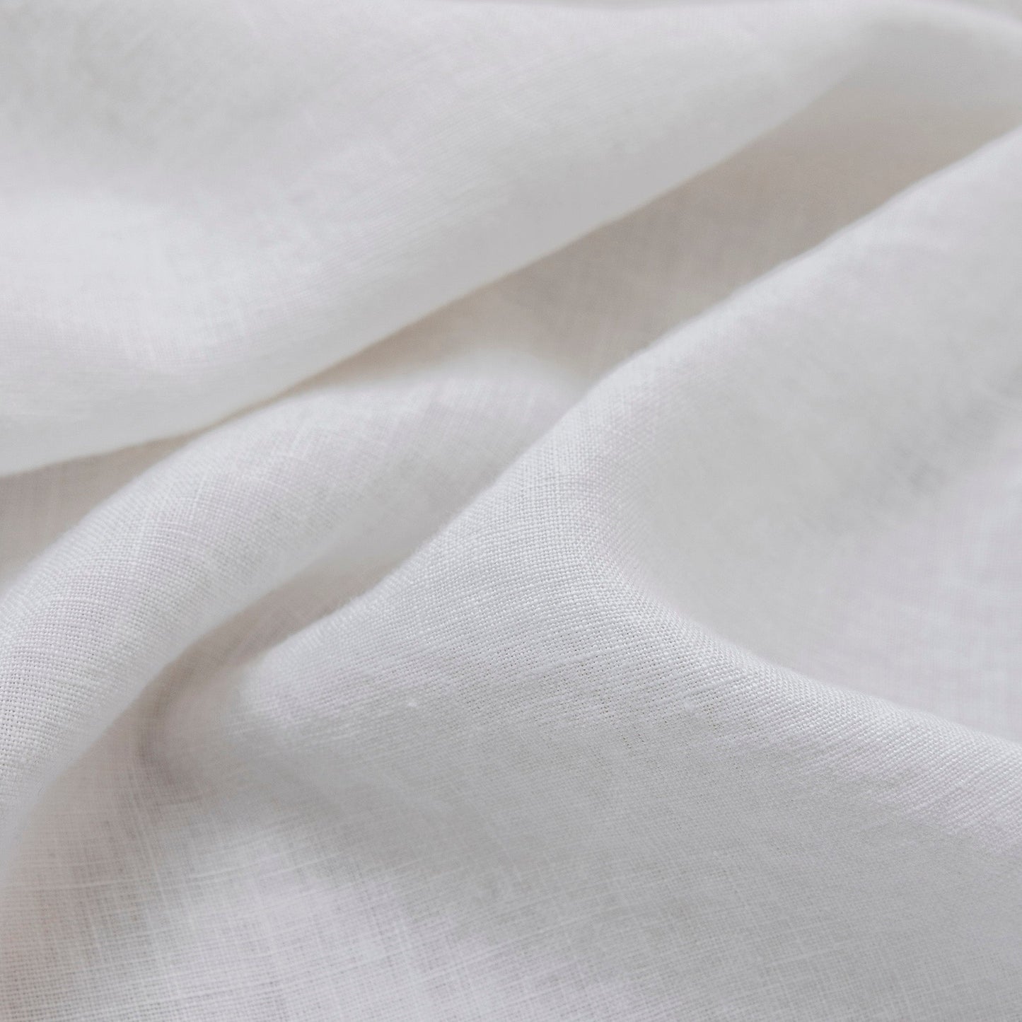 100% Linen Tablecloth Round - 65'' DIA